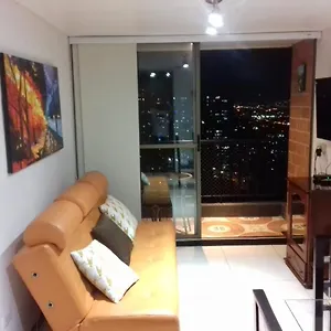 Hermoso Y Acogedor Apartamento En Belen Rodeo Alto Medellin