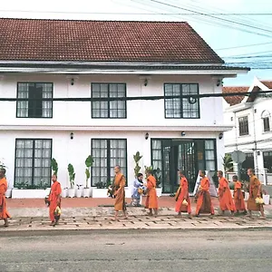 Midnight Blue Hotel Luang Prabang