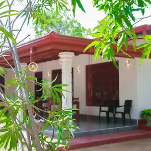 Wijesiri Family Maison d'hôtes Sigirîya